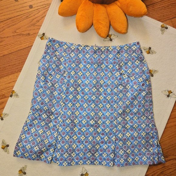 Lizzie Driver Blue Circle pattern Golf Skort Sz 4 - Picture 2 of 5